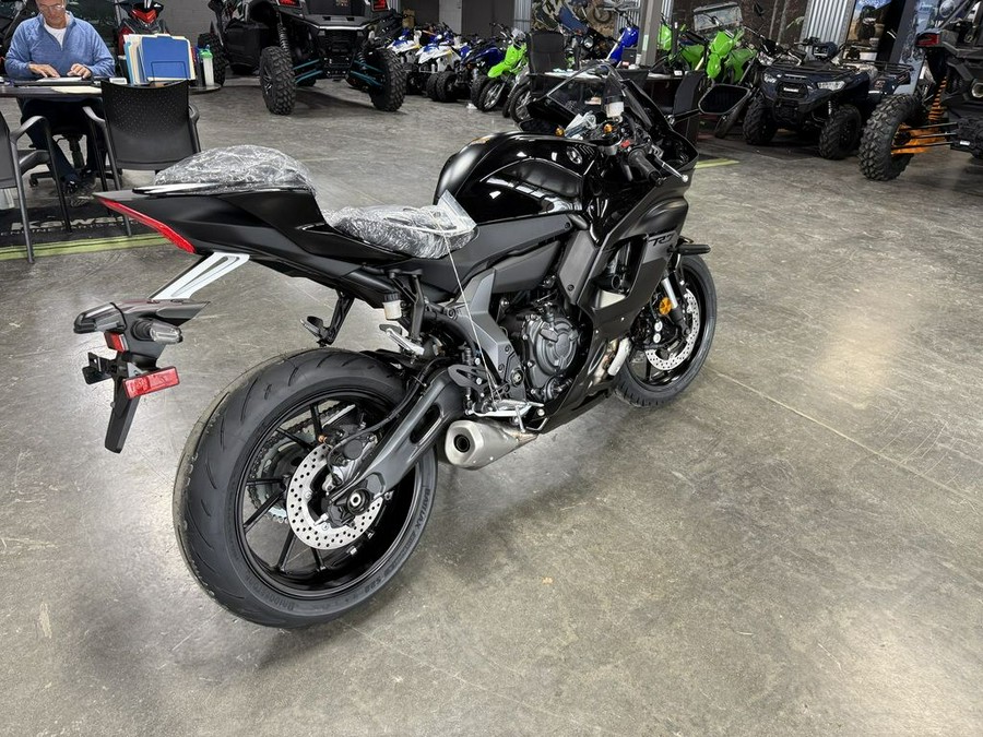 2025 Yamaha YZF-R7