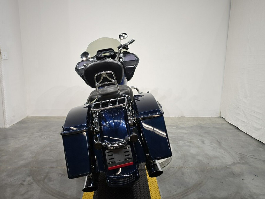 FLTRX 2013 Road Glide® Custom