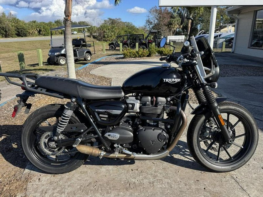 2022 Triumph Street Twin