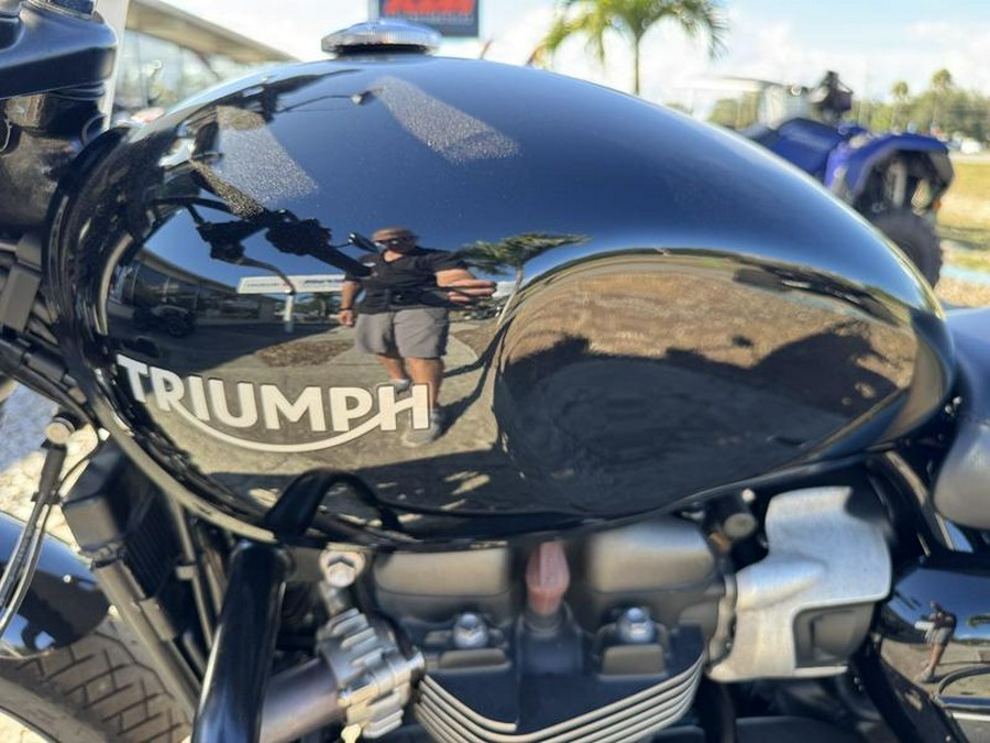 2022 Triumph Street Twin