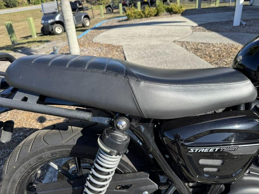 2022 Triumph Street Twin
