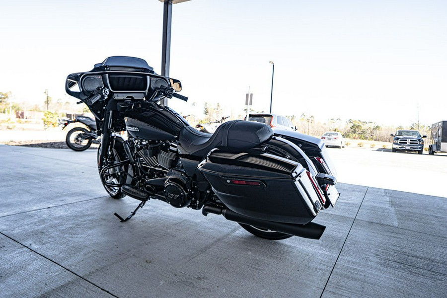 2026 Harley-Davidson® FLHX - Street Glide®