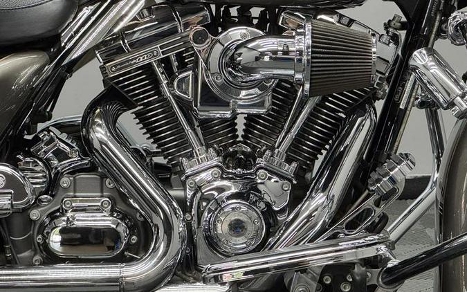 2009 Harley-Davidson® FLTRSE - CVO™ Road Glide®