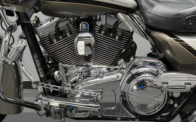 2009 Harley-Davidson® FLTRSE - CVO™ Road Glide®