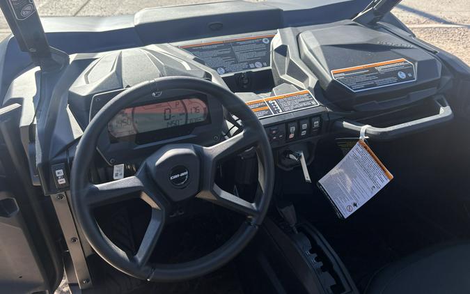 2026 Commander MAX XT-P 1000R - Can-Am