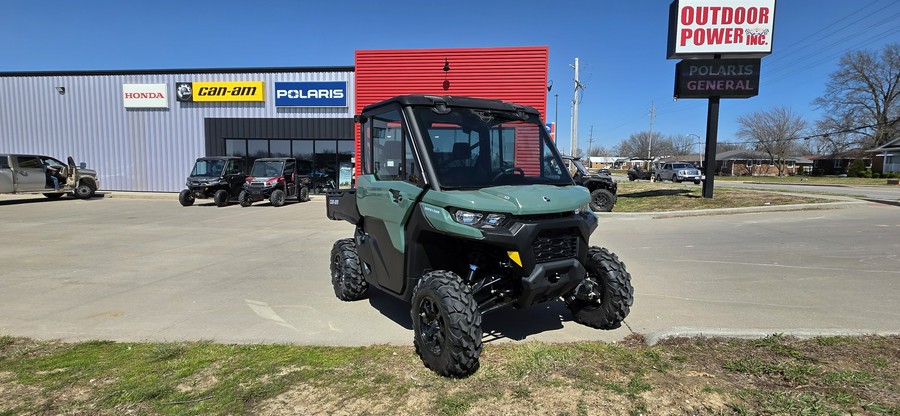 2026 Can-Am Defender DPS CAB HD10