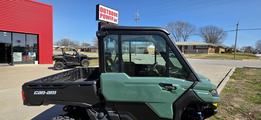 2026 Can-Am Defender DPS CAB HD10