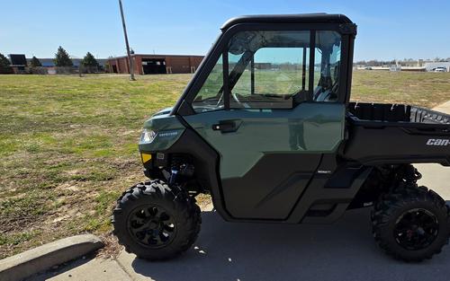 2026 Can-Am Defender DPS CAB HD10