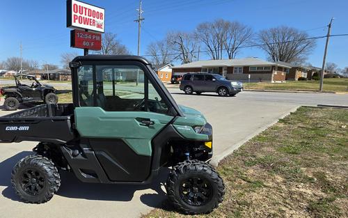 2026 Can-Am Defender DPS CAB HD10