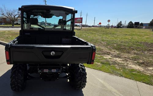 2026 Can-Am Defender DPS CAB HD10