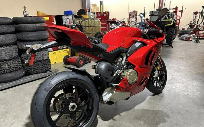 2024 Ducati Panigale V4 Red