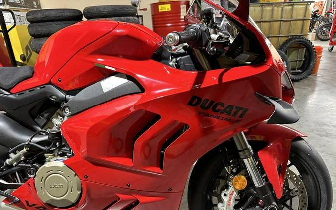 2024 Ducati Panigale V4 Red