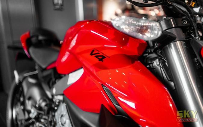 2023 Ducati Streetfighter V4 Ducati Red