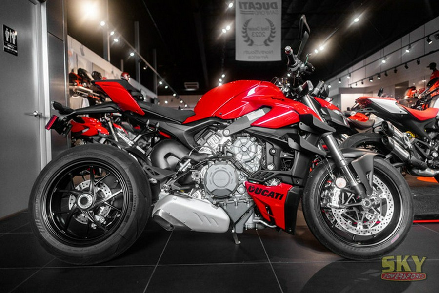 2023 Ducati Streetfighter V4 Ducati Red