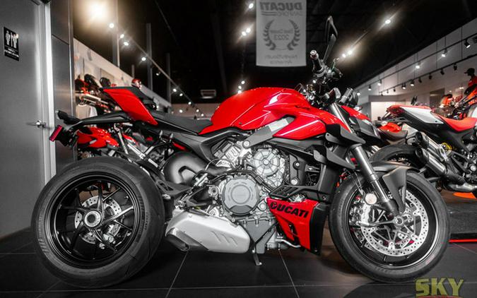 2023 Ducati Streetfighter V4 Lineup First Look [12 Fast Facts]