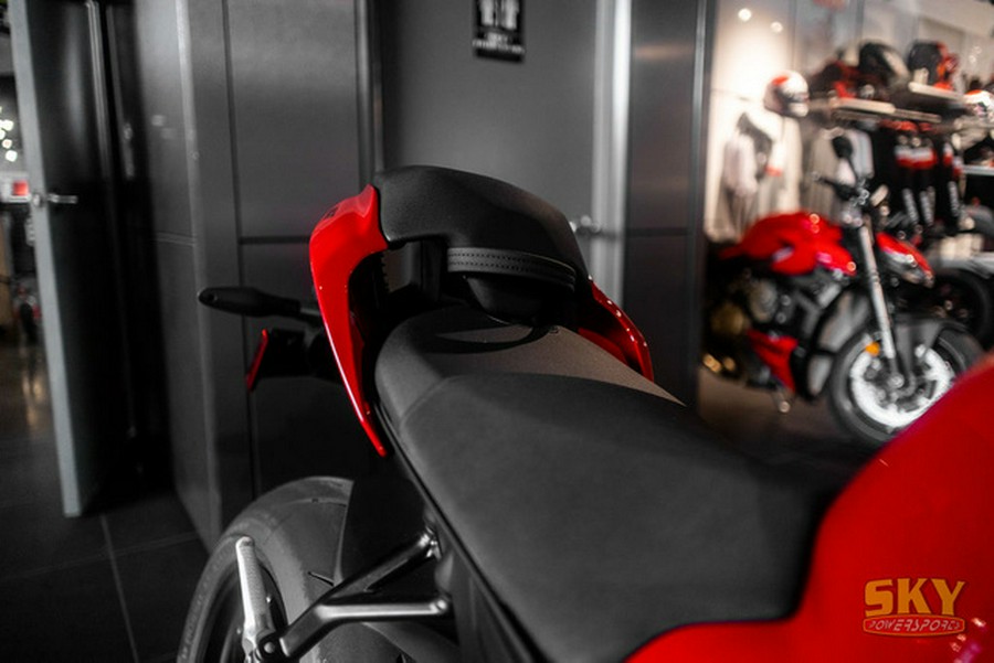 2023 Ducati Streetfighter V4 Ducati Red