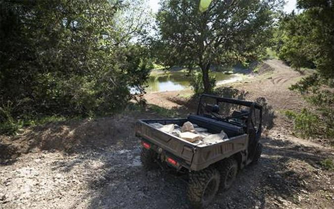 2020 Can-Am Defender 6x6 DPS HD10