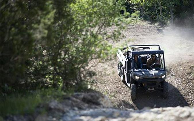 2020 Can-Am Defender 6x6 DPS HD10