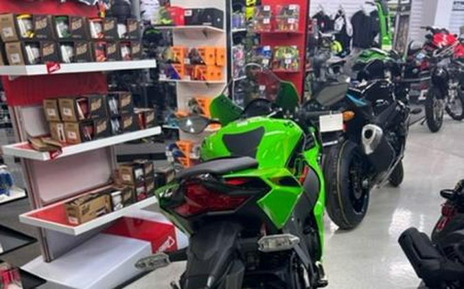 2024 Kawasaki Ninja® ZX™-10R KRT Edition