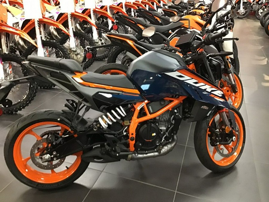 2024 KTM 390 Duke