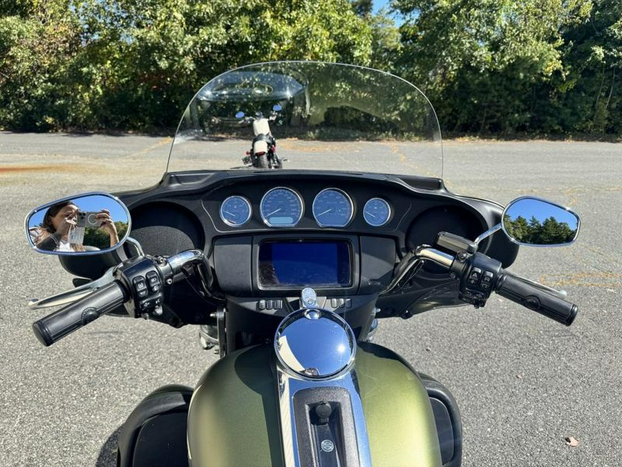 2022 Harley-Davidson® FLHTCUTG - Tri Glide® Ultra