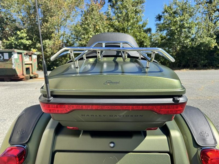 2022 Harley-Davidson® FLHTCUTG - Tri Glide® Ultra