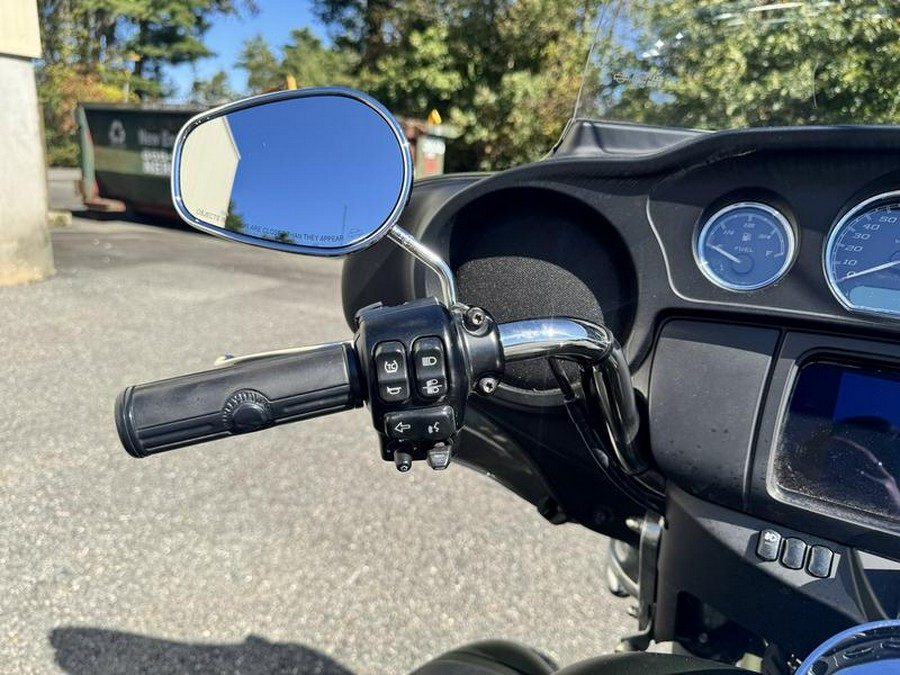 2022 Harley-Davidson® FLHTCUTG - Tri Glide® Ultra