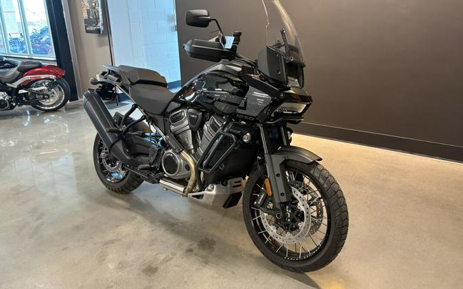 2025 Harley-Davidson® Pan America® 1250 Special Vivid Black w/Laced Wheels