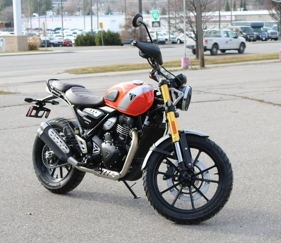 2026 TRIUMPH SCRAMBLER 400 X