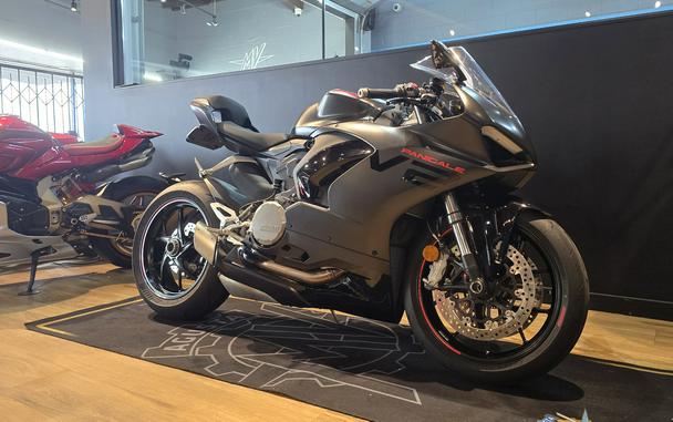 2024 Ducati Panigale V2