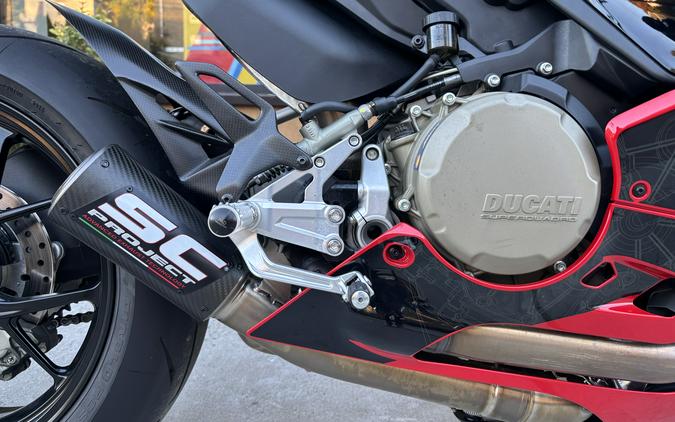 2025 Ducati Panigale V2 Superquadro Final Edition - 3880U