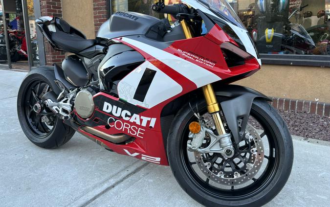 2025 Ducati Panigale V2 Superquadro Final Edition - 3880U