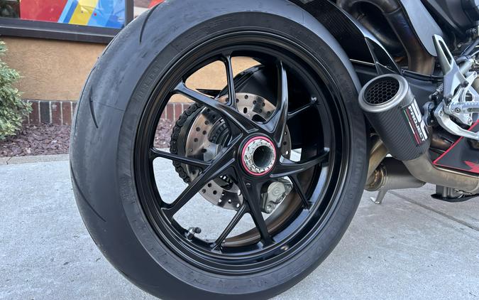 2025 Ducati Panigale V2 Superquadro Final Edition - 3880U