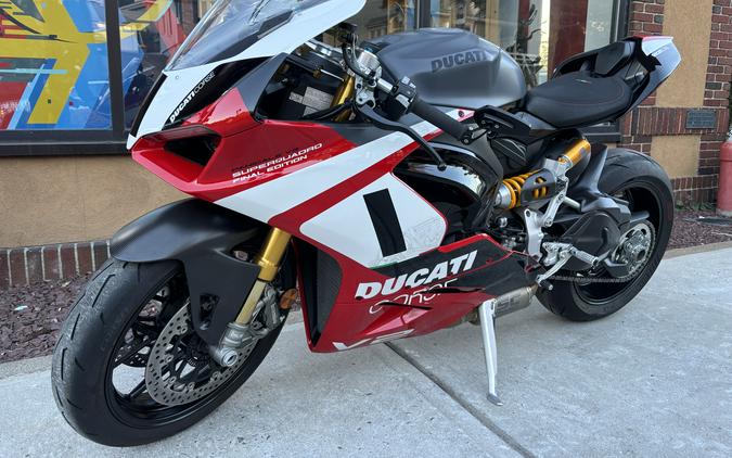 2025 Ducati Panigale V2 Superquadro Final Edition - 3880U