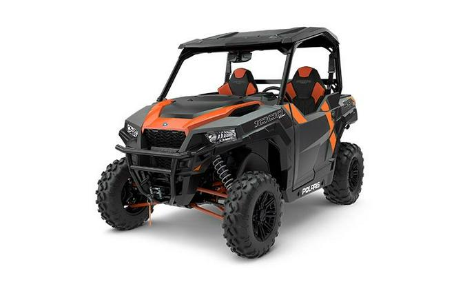 2018 Polaris® General™ 1000 EPS Deluxe Titanium Metallic