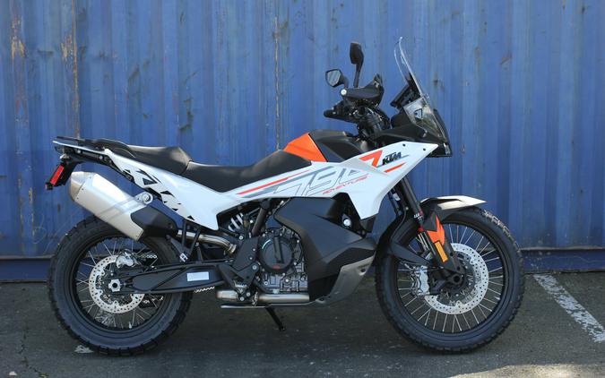 2024 KTM 790 Adventure