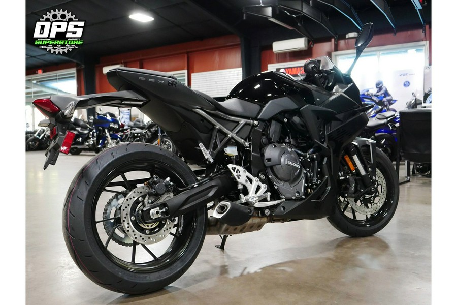 2025 Suzuki GSX-S 8R