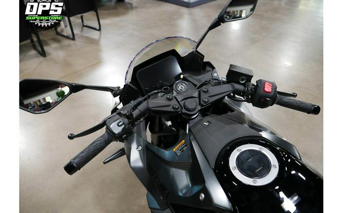 2025 Suzuki GSX-S 8R