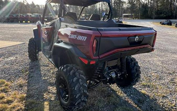 2026 Can-Am Commander XT 700