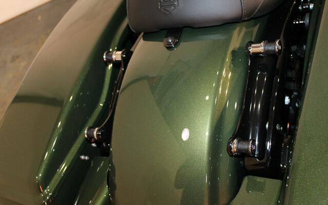 New 2026 Harley-Davidson Road Glide Grand American Touring FLTRX Motorcycle For Sale In Miami, Florida