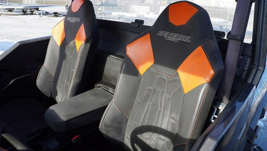 2018 Polaris® General™ 1000 EPS Deluxe Titanium Metallic