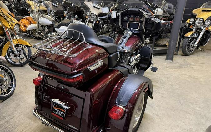 2019 Harley-Davidson® FLHTCUTG - Tri Glide® Ultra