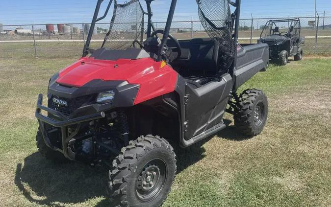 2026 Honda Pioneer 700 Base