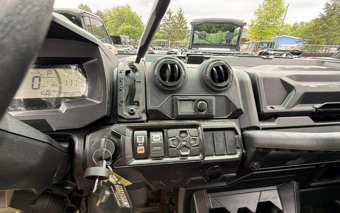 2025 Can-Am Defender Limited