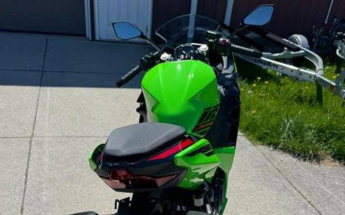 2023 Kawasaki Ninja 400 KRT Edition