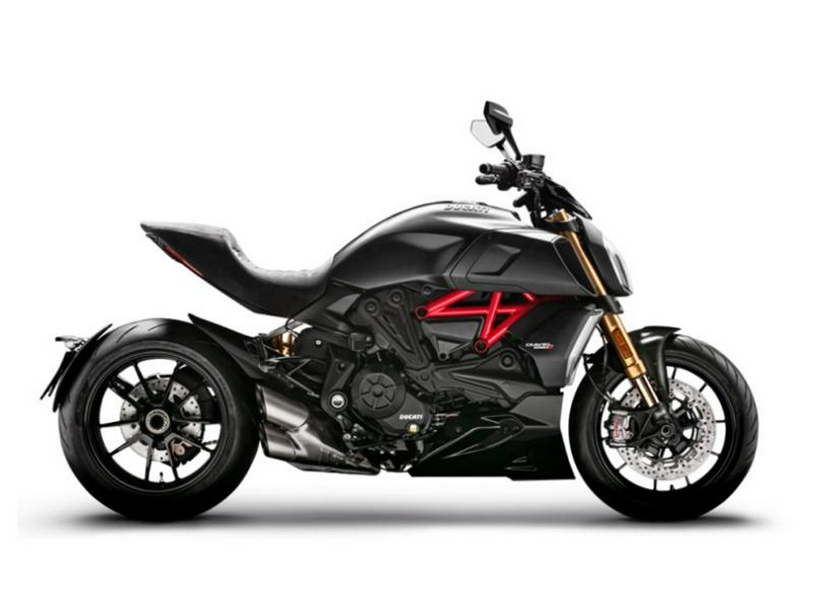 2021 Ducati Diavel 1260 S Total Black