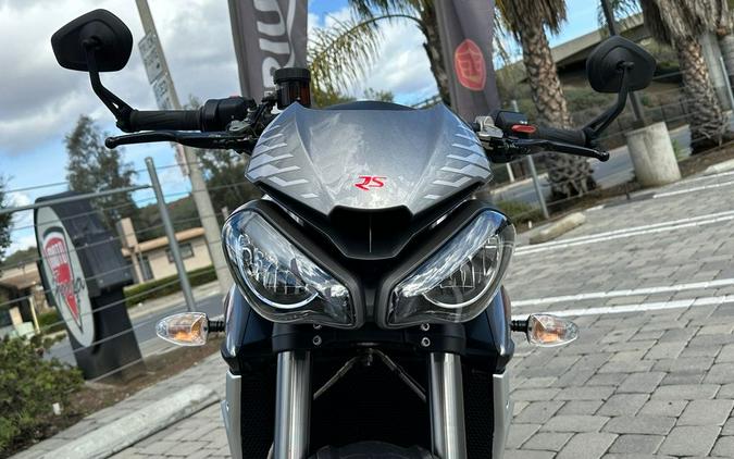 2022 Triumph Street Triple RS Silver Ice