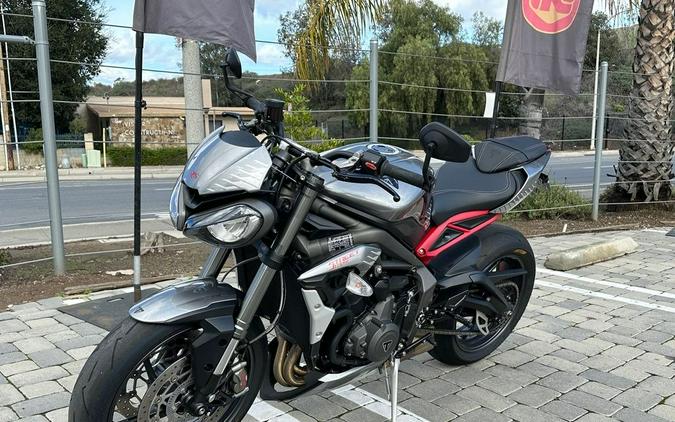 2022 Triumph Street Triple RS Silver Ice