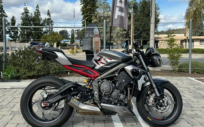 2022 Triumph Street Triple RS Silver Ice