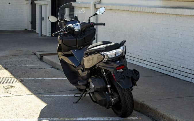 2024 BMW C 400 GT Triple Black